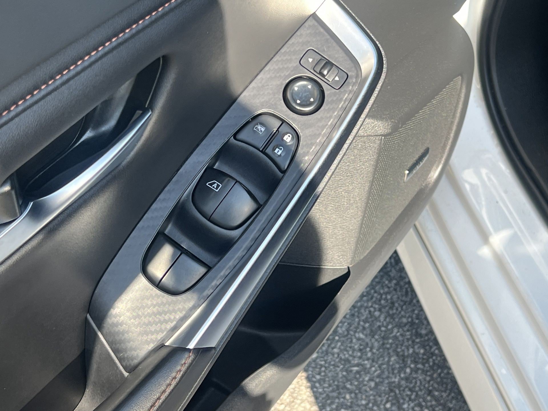 Used 2023 Nissan Sentra SR w/ SR Premium Package FWD image 13