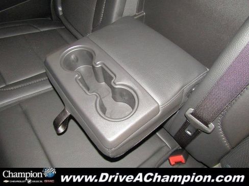 Certified 2025 GMC Sierra 1500 Denali image 27