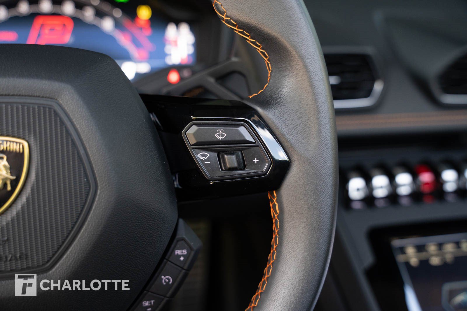 Used 2024 Lamborghini Huracan EVO AWD/4WD image 26
