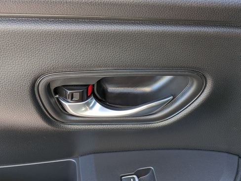 Used 2025 Honda HR-V Sport image 26