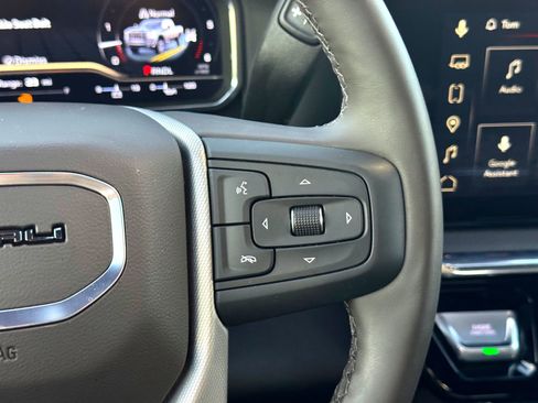 Used 2025 GMC Sierra 2500 Denali w/ Denali Reserve Package image 28