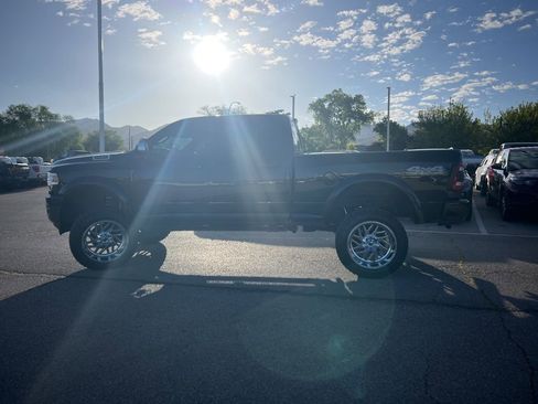 Used 2019 RAM 2500 Laramie image 12