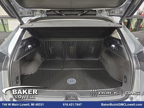 New 2026 Buick Envision Avenir image 12