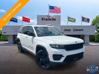 Certified 2025 Jeep Grand Cherokee Altitude AWD/4WD video 1