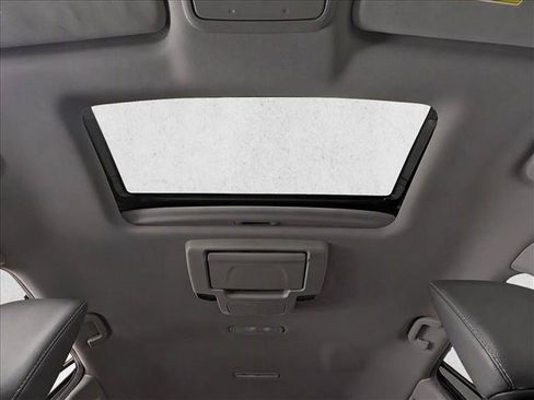 Used 2022 Honda Pilot Touring image 16