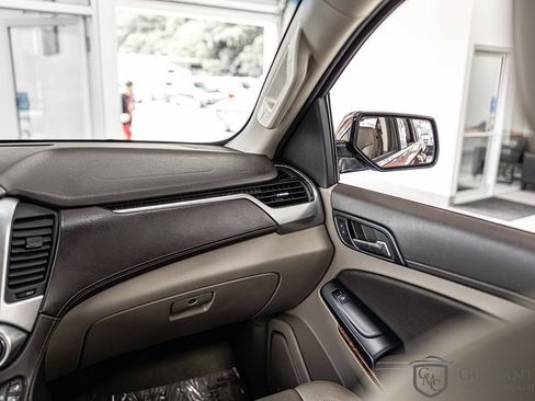 Used 2015 Chevrolet Tahoe LTZ AWD/4WD image 39