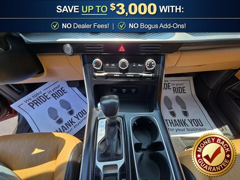 Used 2023 Kia Carnival LX FWD image 20
