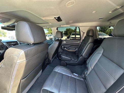 Used 2020 GMC Yukon Denali w/ Denali Ultimate Package AWD/4WD image 15