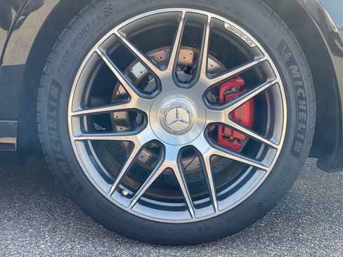 Used 2018 Mercedes-Benz S 63 AMG S 4MATIC Sedan image 29