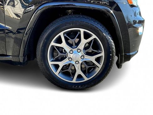 Used 2019 Jeep Grand Cherokee Overland image 33