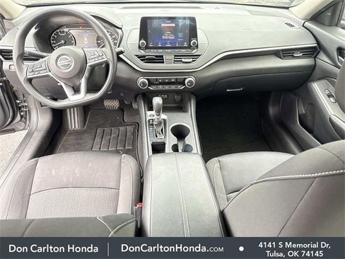 Used 2022 Nissan Altima 2.5 SV image 16