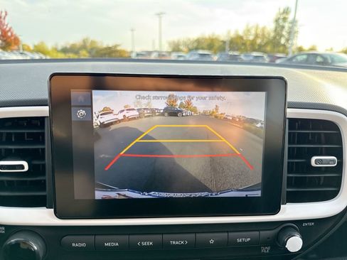 New 2026 Hyundai Venue SEL image 18