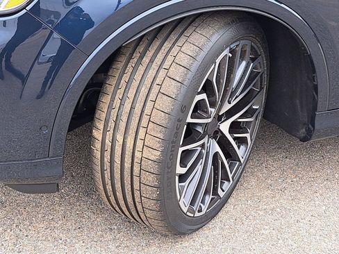 New 2026 Audi SQ7 Prestige AWD/4WD image 36
