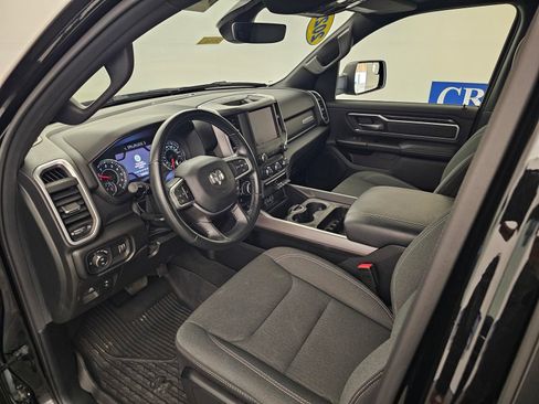 Used 2022 RAM 1500 Big Horn AWD/4WD image 11