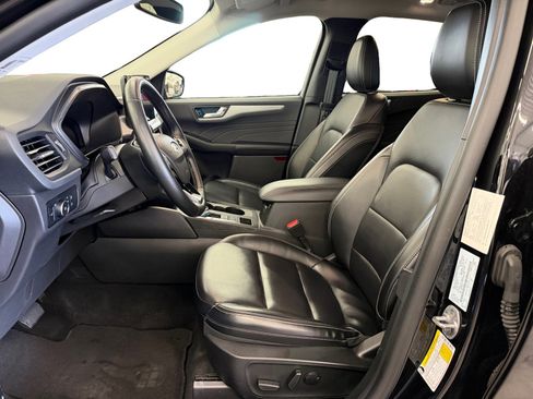 Used 2024 Ford Escape Platinum AWD/4WD image 9