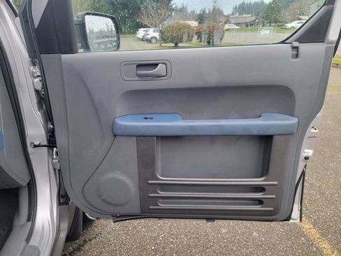 Used 2004 Honda Element EX image 21