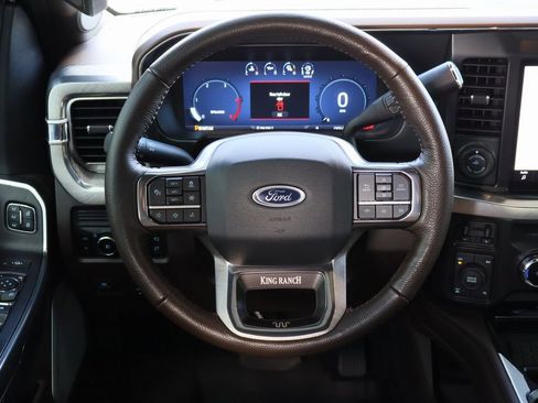 Used 2025 Ford F350 King Ranch w/ FX4 Off-Road Package image 13