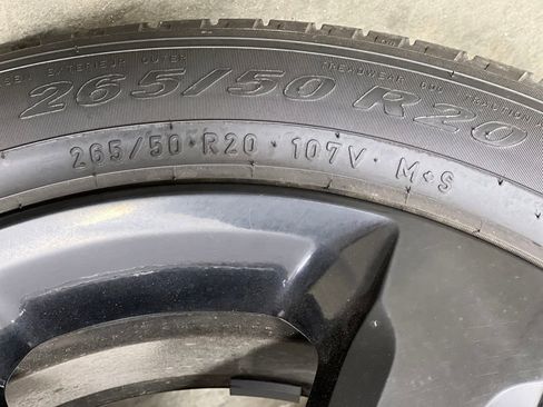 Used 2024 Jeep Grand Cherokee Limited w/ Black Appearance Package image 43