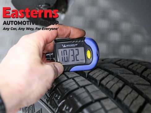 Used 2023 Ford Transit 350 XLT image 26