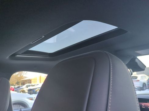 Used 2024 Buick Envista Avenir image 25