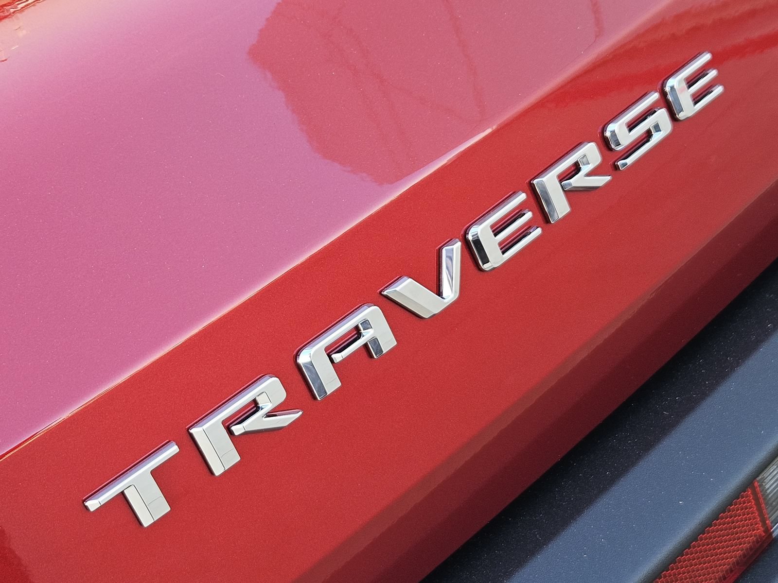 New 2027 Chevrolet Traverse LT FWD image 26