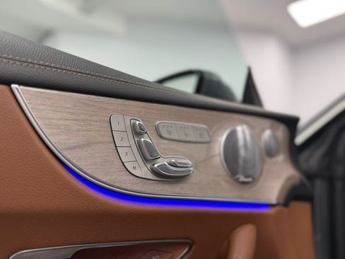 Used 2019 Mercedes-Benz E 450 4MATIC Cabriolet w/ Premium 1 Package image 73