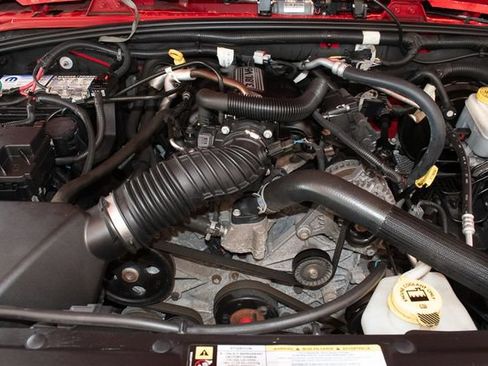Used 2008 Jeep Wrangler X AWD/4WD image 3