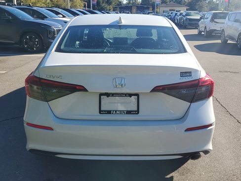 Used 2022 Honda Civic Sport image 5