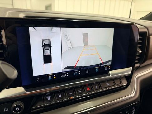 Certified 2024 Chevrolet Silverado 2500 High Country w/ Midnight Edition image 15