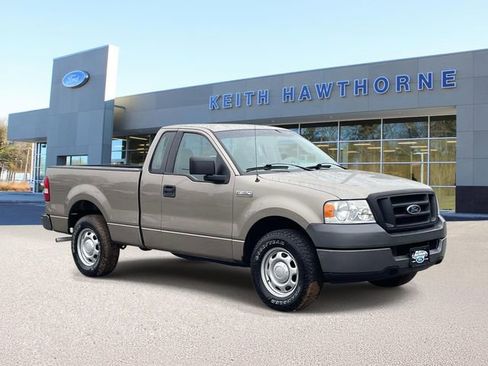 Used 2005 Ford F150 XL RWD image 1