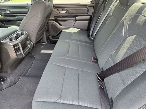 New 2026 RAM 1500 Express AWD/4WD image 27