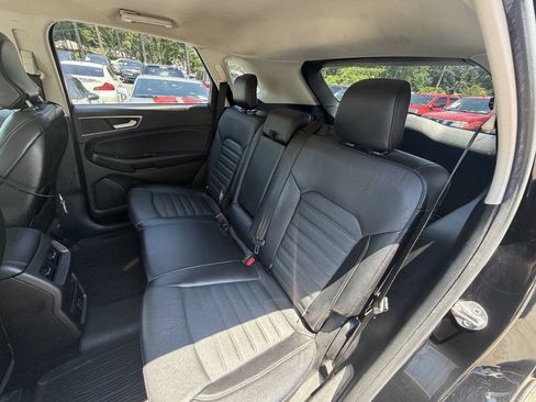 Used 2018 Ford Edge SEL w/ Equipment Group 201A AWD/4WD image 15