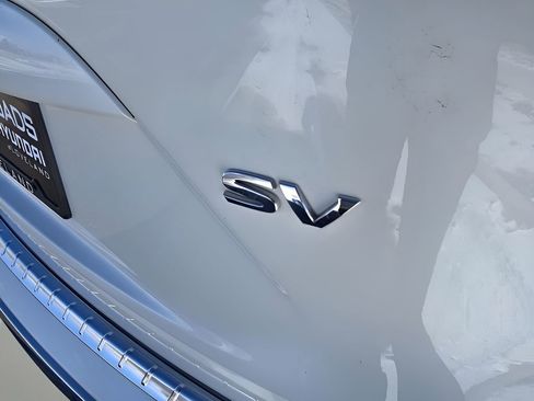 Used 2024 Nissan Murano SV image 11