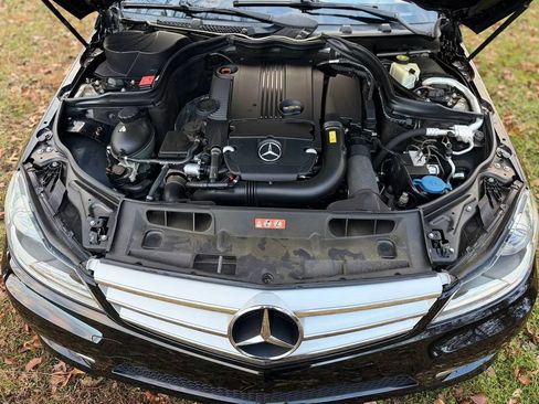 Used 2012 Mercedes-Benz C 250 Sedan w/ Comand Single Disc Pkg image 54