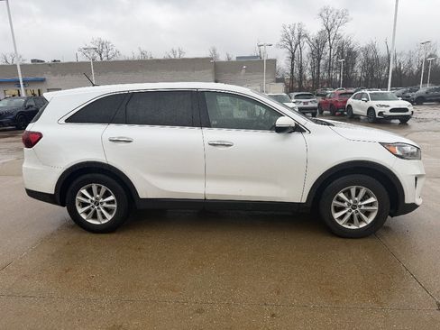 Used 2020 Kia Sorento L image 3