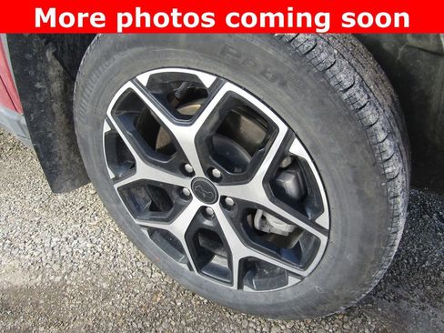 Used 2025 Jeep Compass Limited image 9