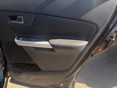 Used 2013 Ford Edge SEL AWD/4WD image 12