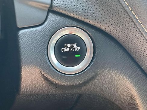 Used 2019 Chevrolet Equinox Premier AWD/4WD image 25