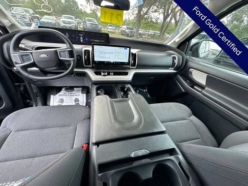 Certified 2025 Ford Expedition Max Active AWD/4WD image 14