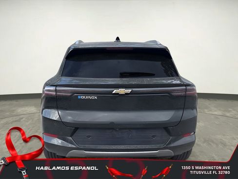 Used 2025 Chevrolet Equinox EV LT image 4