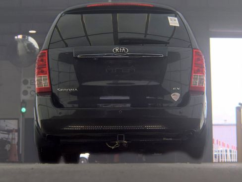 Used 2014 Kia Sedona EX FWD image 6