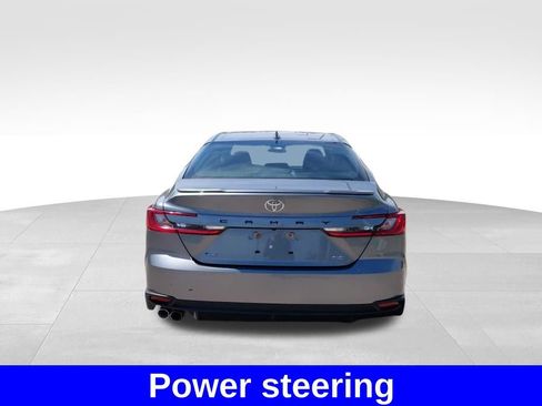 Used 2025 Toyota Camry Hybrid FWD image 13