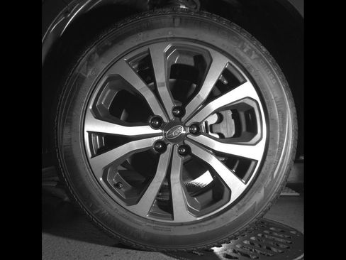 Certified 2022 Subaru Forester Limited AWD/4WD image 10