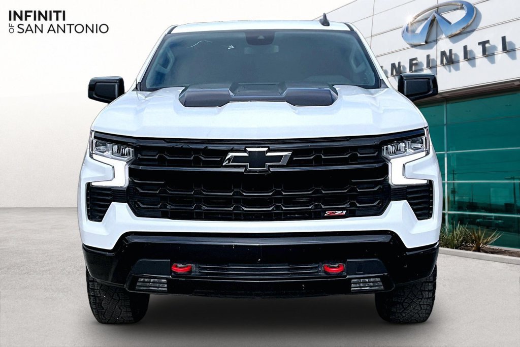 Used 2024 Chevrolet Silverado 1500 LT Trail Boss w/ Protection Package AWD/4WD image 4