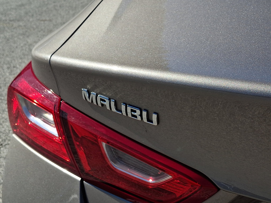 Used 2025 Chevrolet Malibu LT FWD image 21