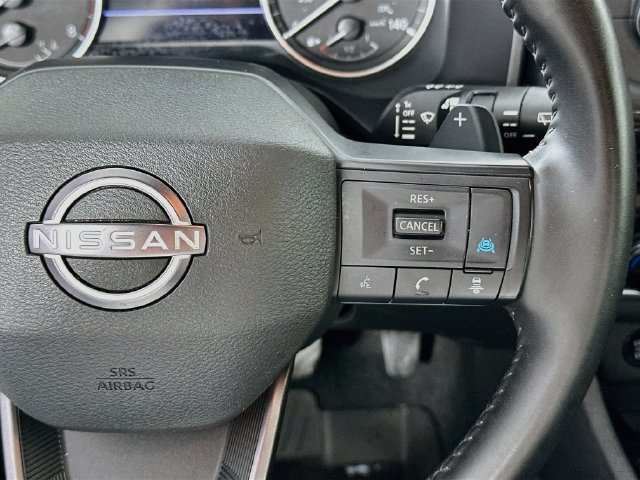Used 2025 Nissan Rogue SV AWD/4WD image 21