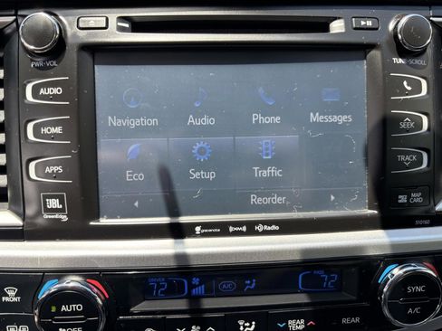 Used 2016 Toyota Highlander Limited Platinum image 40