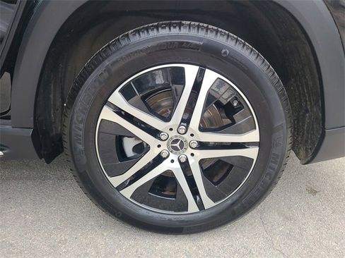 Used 2022 Mercedes-Benz GLS 450 4MATIC image 14