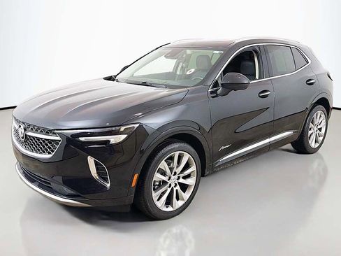 Used 2023 Buick Envision Avenir image 9