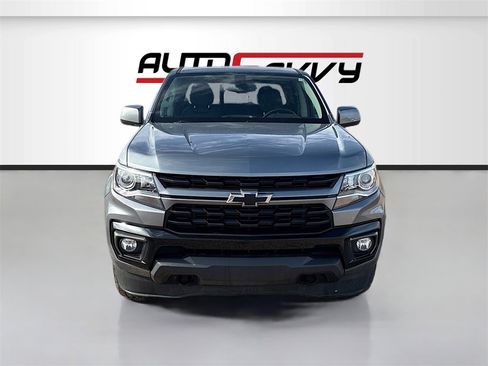 Used 2022 Chevrolet Colorado LT w/ Luxury Package image 2